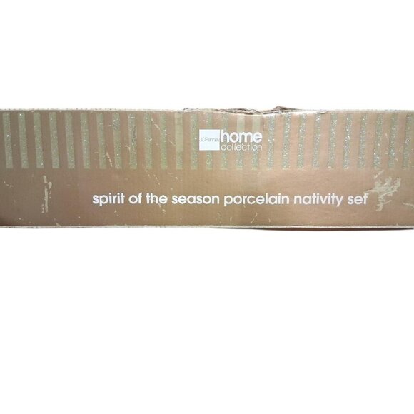 Spirit Of The Season Porcelain Nativity Set 10-Piece Handpainted Gold Accents Ch - Picture 9 of 12